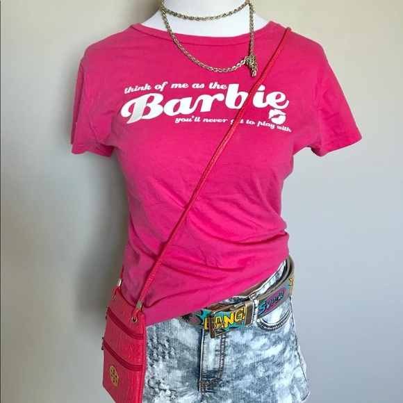 Vintage Retro Logo Hot Pink Barbie Tee Shirt - Picture 3 of 8